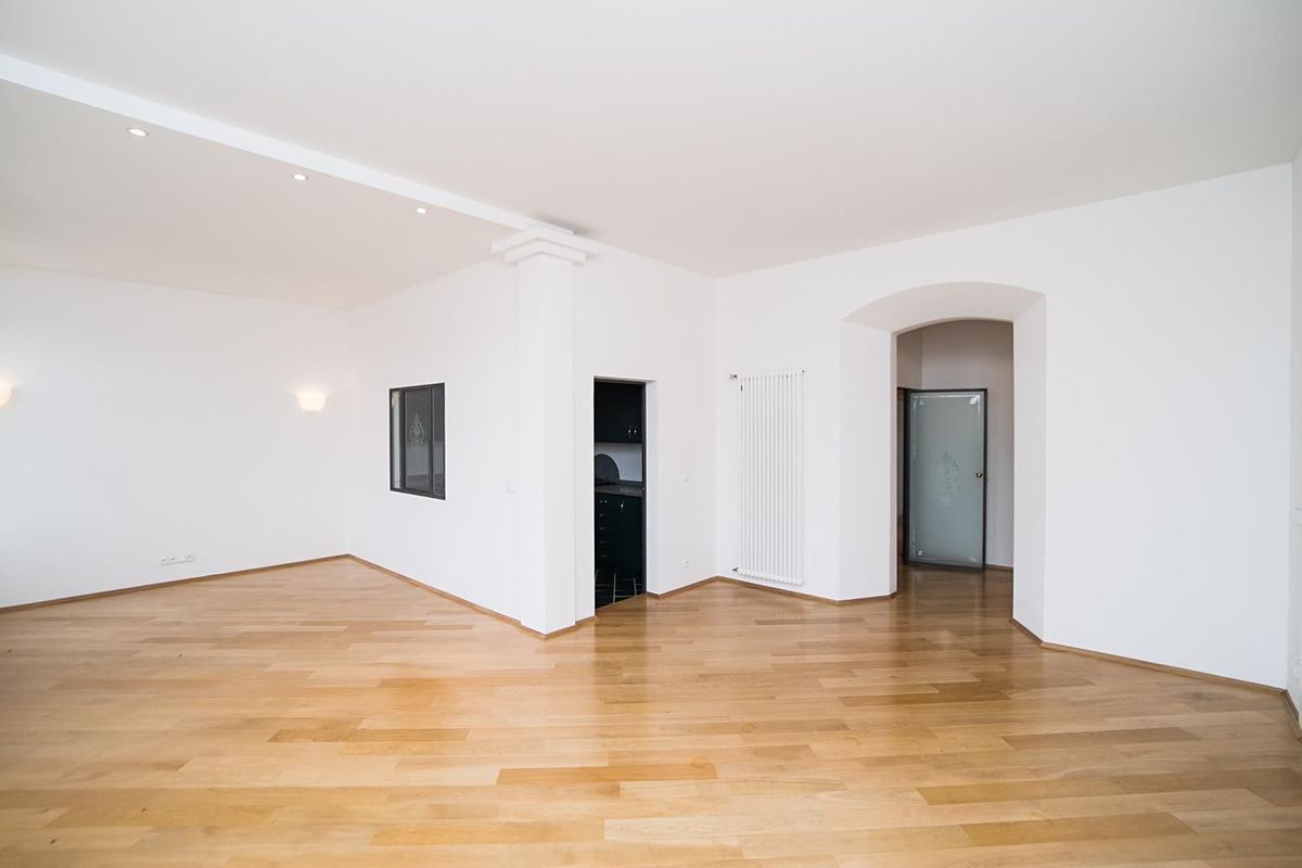 Pronájem bytu 3+1 94 m² – fotografie 5