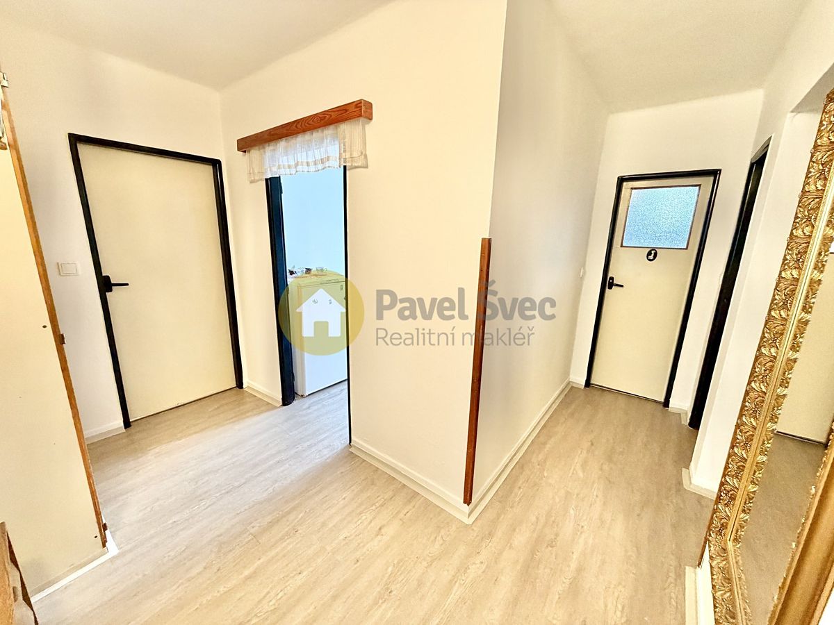 Pronájem bytu 3+1 66 m² – fotografie 3