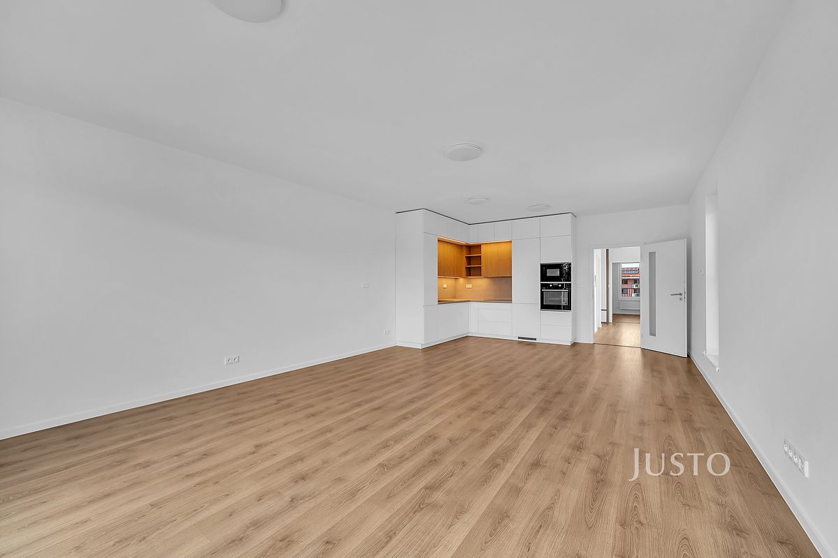 Pronájem bytu 3+kk 80 m² – fotografie 5