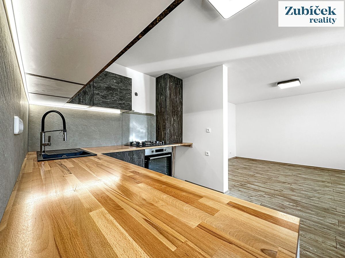 Pronájem rodinného domu 70 m², pozemek 70 m² – fotografie 5