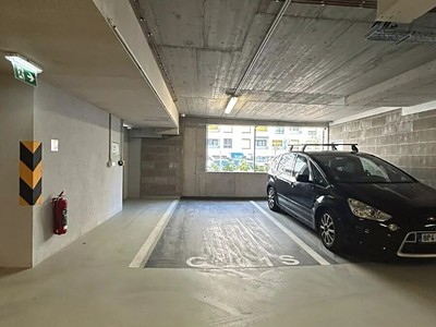 Нерухомість в оренду, 17 м² (2 з 3)