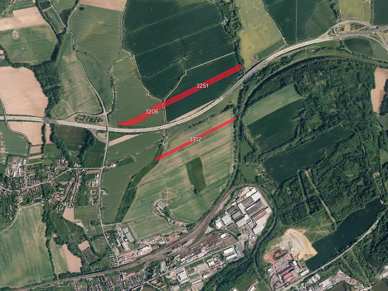 Prodej pole 83649 m², Hranice – náhled fotky 1