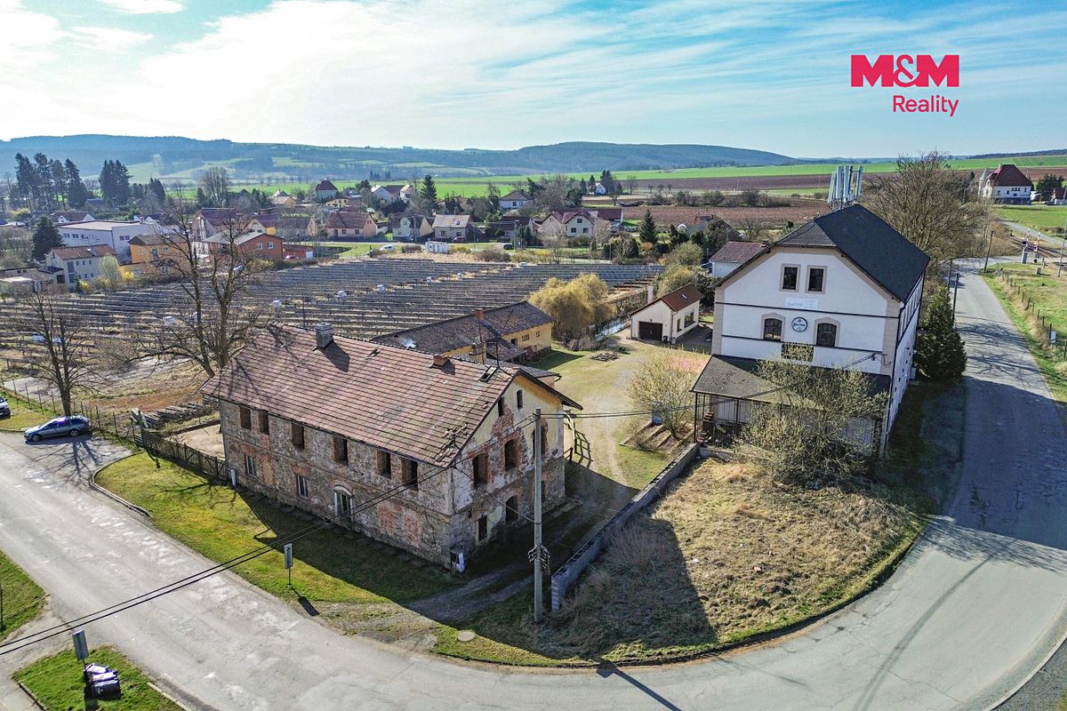 Prodej činžovního domu 1614 m² – fotografie 2