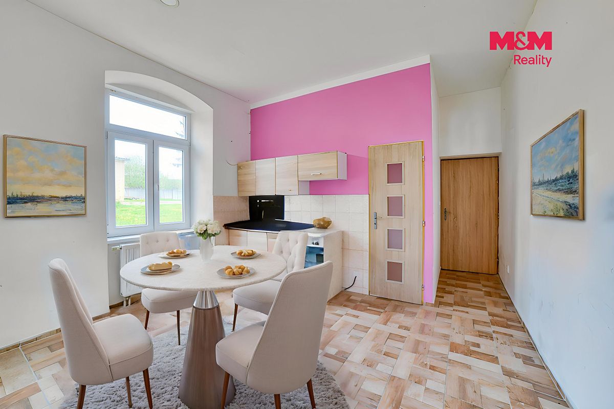 Prodej činžovního domu 300 m² – fotografie 3