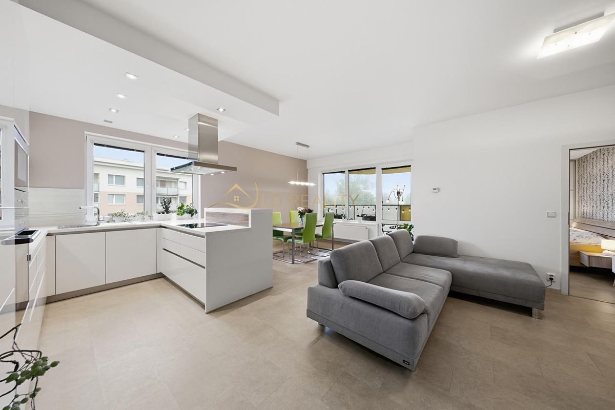 Prodej bytu 2+kk 71 m² – fotografie 3