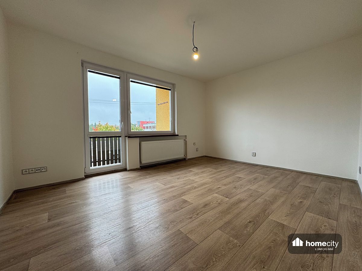 Pronájem bytu 3+1 68 m² – fotografie 4