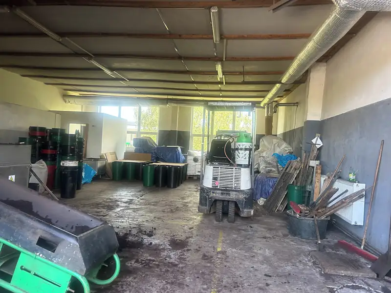 Pronájem skladového prostoru 38 m², Chodová Planá – náhled fotky 3