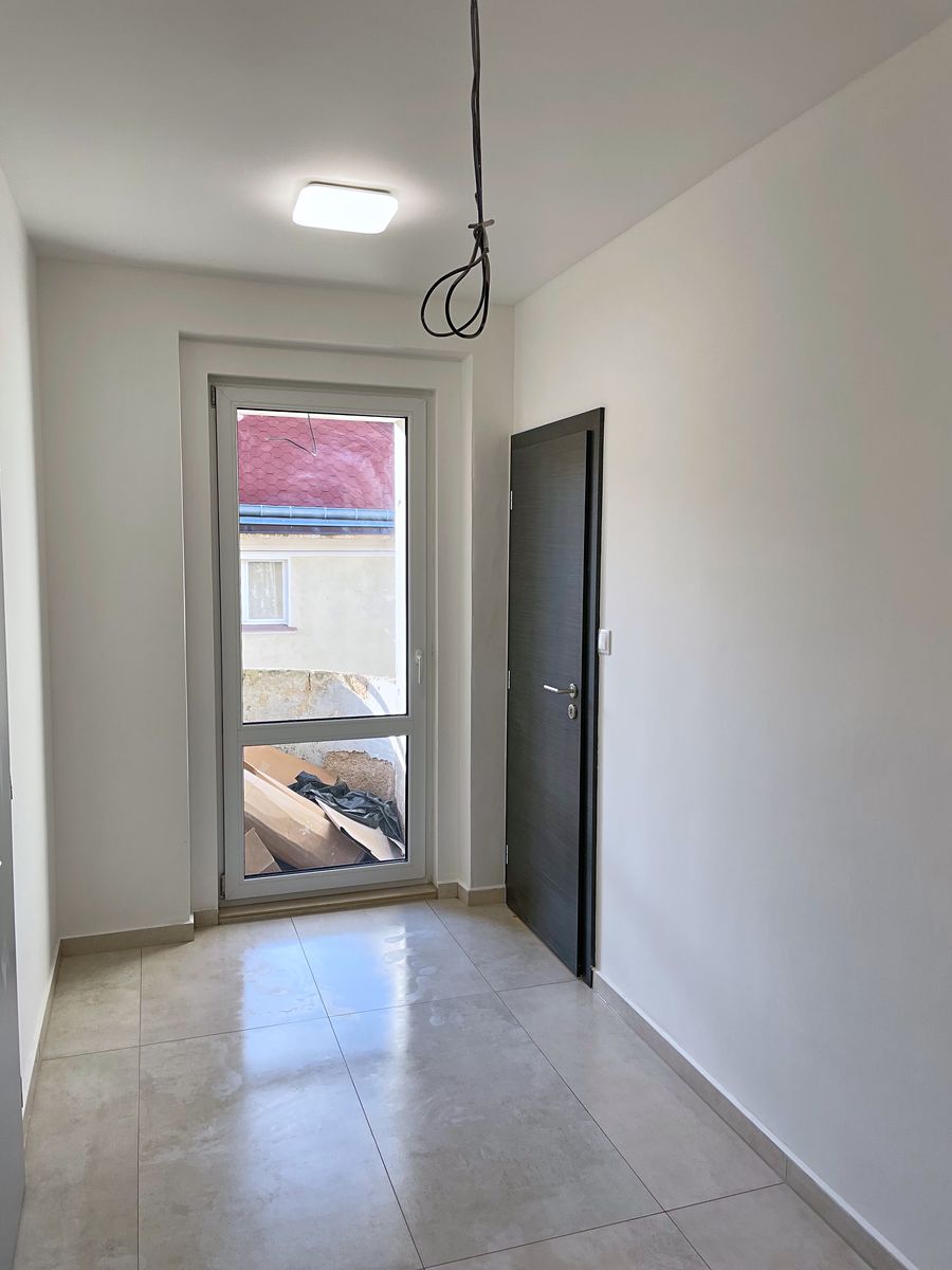 Pronájem bytu 2+kk 55 m² – fotografie 5