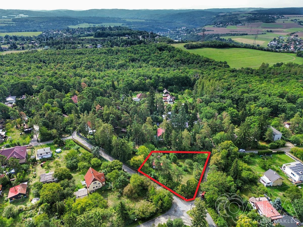 Prodej stavebního pozemku 1311 m²