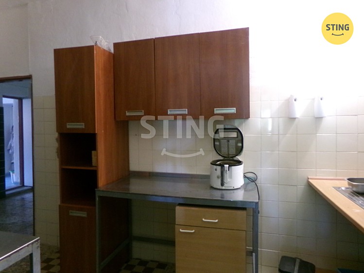 Prodej komerčního prostoru, 545 m² (15 z 22)