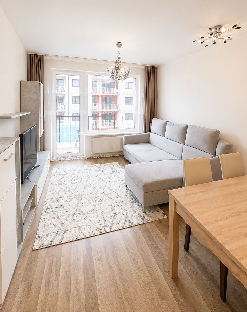 Pronájem bytu 2+kk 61 m² – fotografie 2