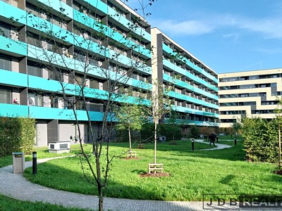 Prodej garážového stání 18 m²
