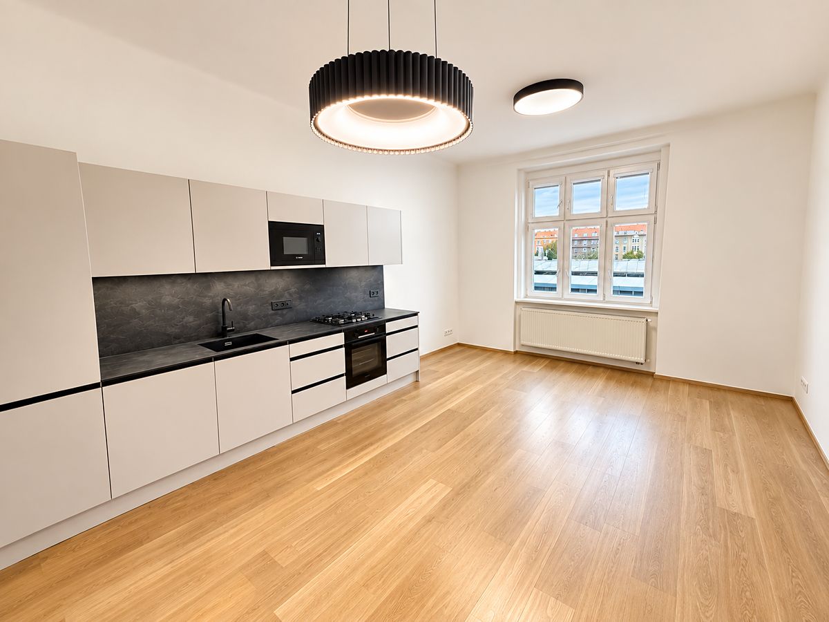 Pronájem bytu 2+kk 48 m²