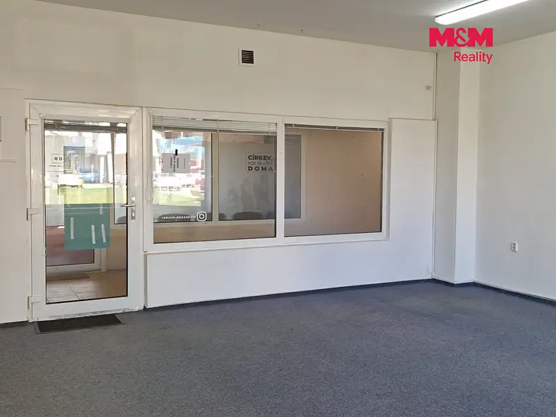 Pronájem obchodního prostoru 44 m², Ostrava – náhled fotky 2