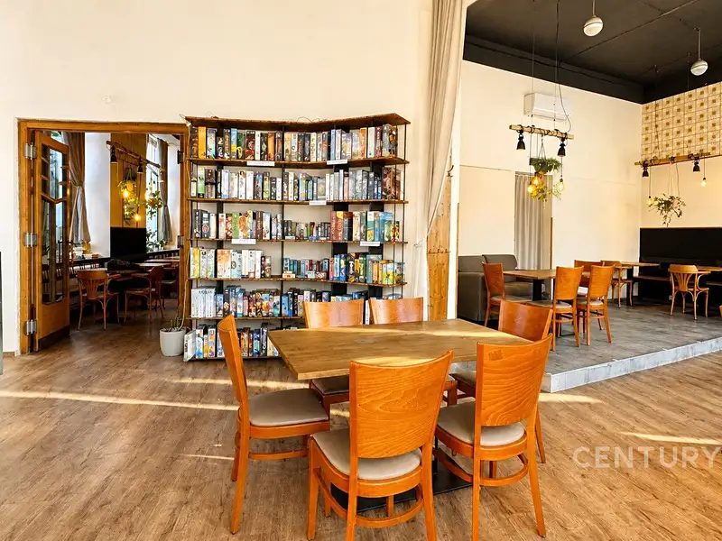 Pronájem obchodního prostoru 210 m², Praha – náhled fotky 3