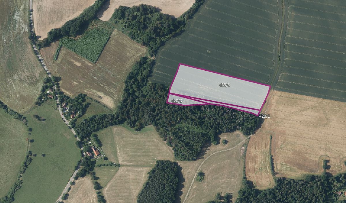 Prodej pole 30999 m², Kamenný Přívoz – fotka 1 z 3