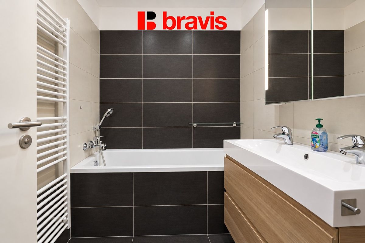 Pronájem bytu 3+kk 85 m² – fotografie 5