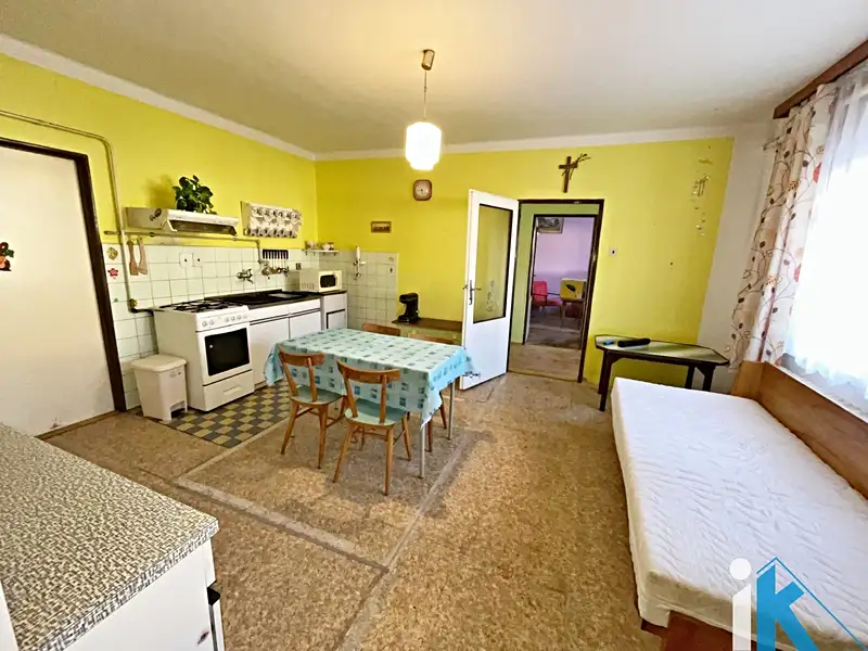 Prodej rodinného domu 85 m², pozemek 382 m², Ptení – náhled fotky 2