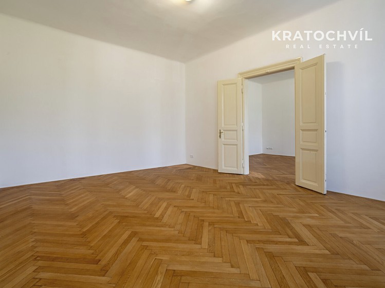 Pronájem bytu 3+kk, 101 m² (7 z 27)