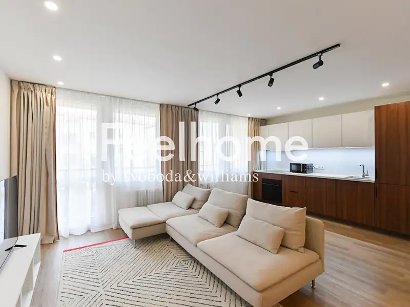 Pronájem bytu 2+kk 62 m², Praha – náhled fotky 1