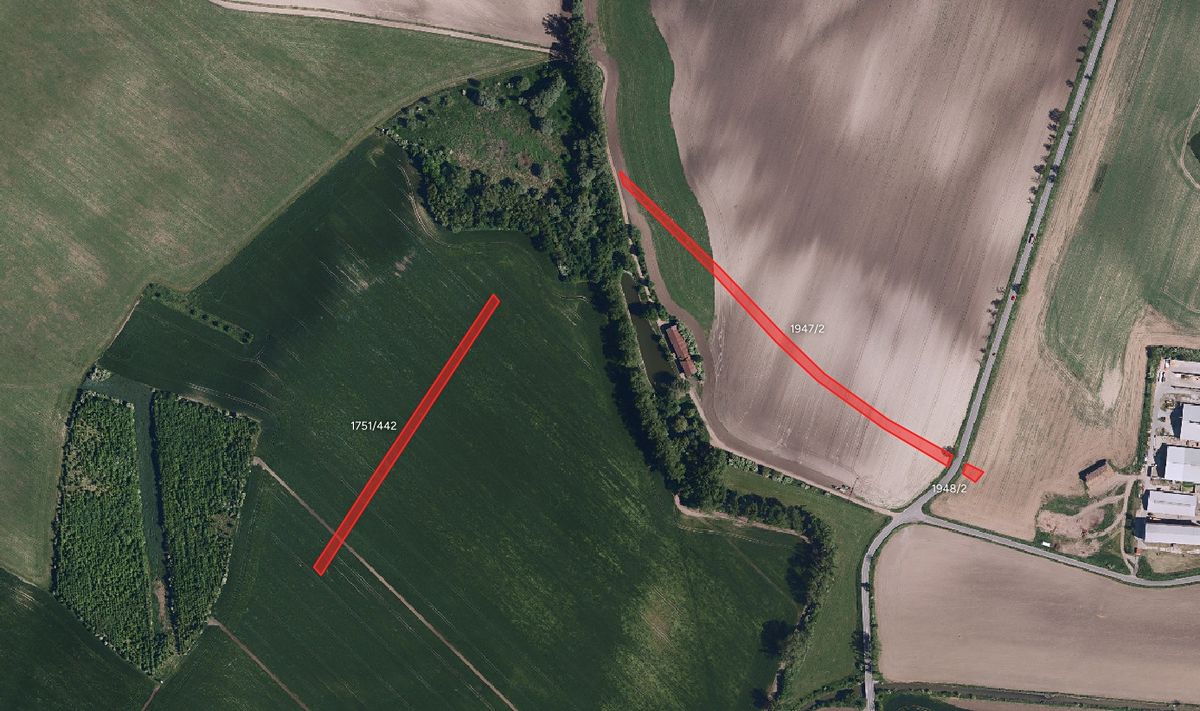 Prodej pole 11062 m² – fotografie 2