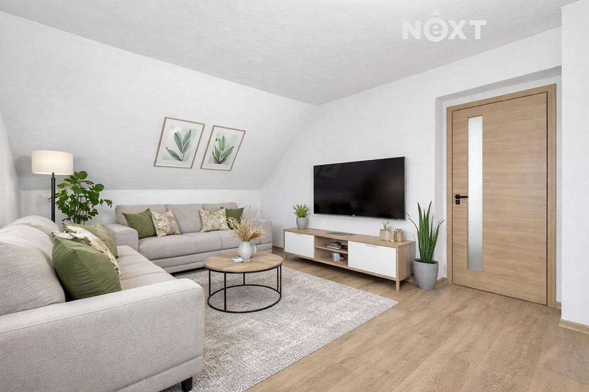 Prodej rodinného domu 160 m², pozemek 1012 m² – fotografie 4