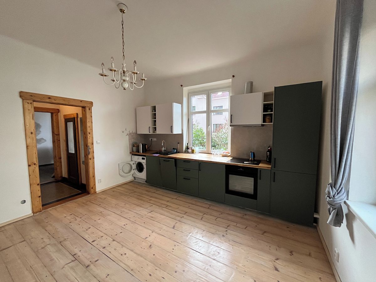 Pronájem bytu 2+kk 43 m²