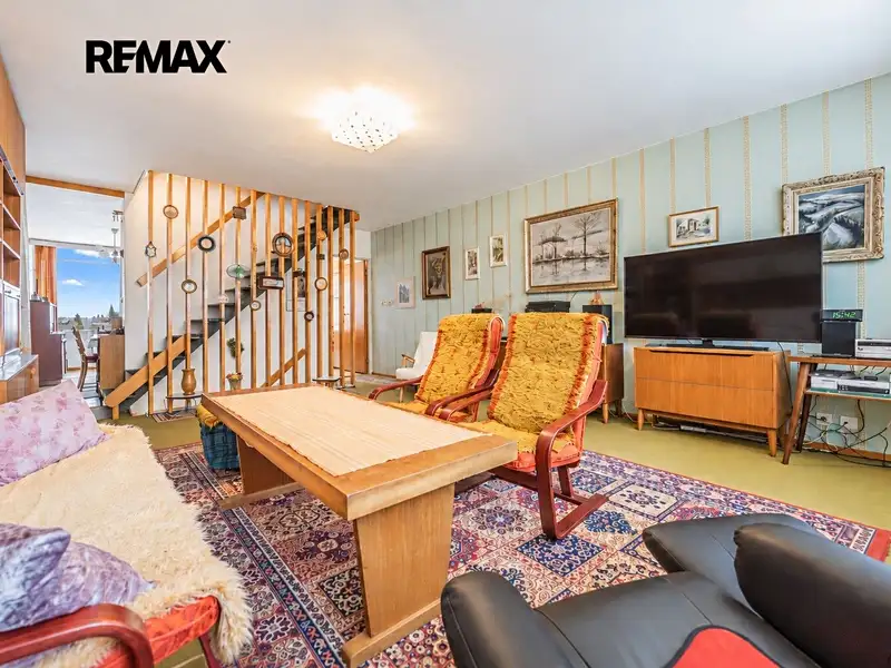 Prodej rodinného domu 145 m², pozemek 120 m², Praha – náhled fotky 3
