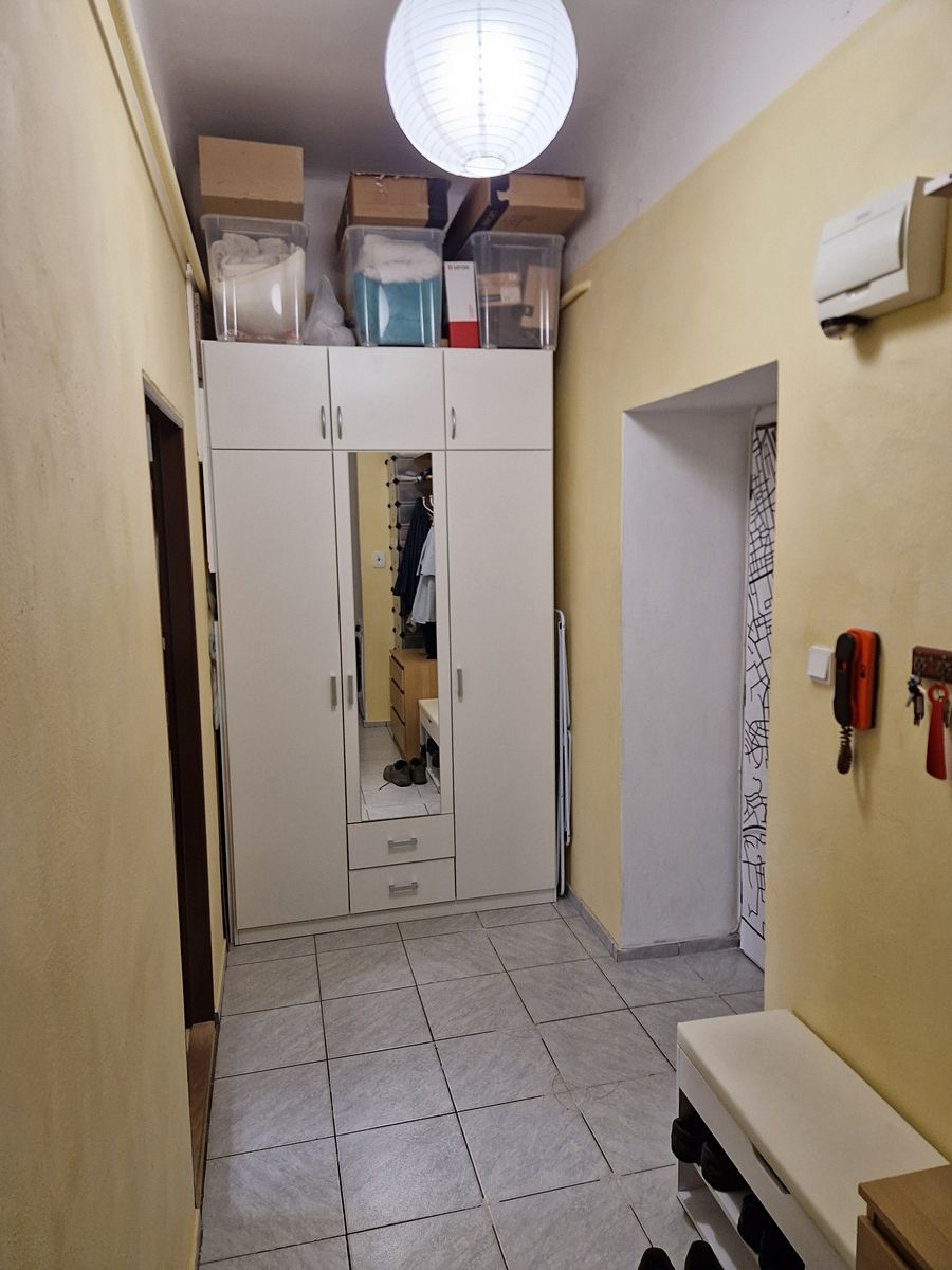 Pronájem bytu 1+1 40 m² – fotografie 4