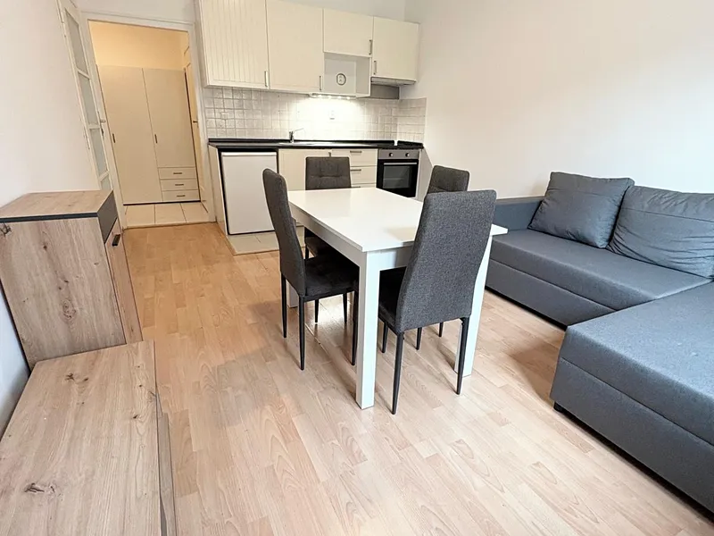 Prodej 2+kk, 43 m2, Praha 5-Smichov, J. Plachty