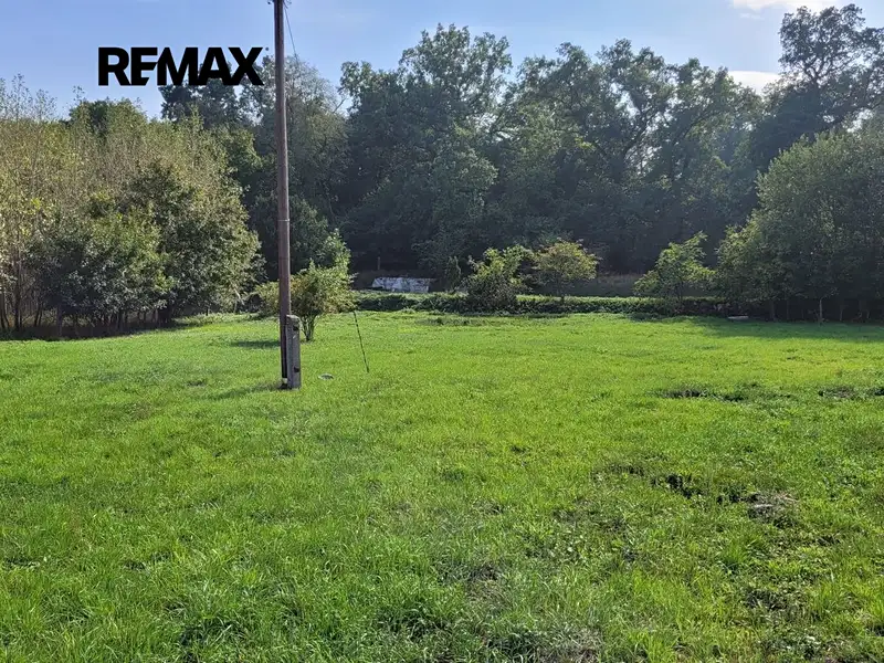 Prodej stavebního pozemku 6258 m², Liběšice – náhled fotky 2