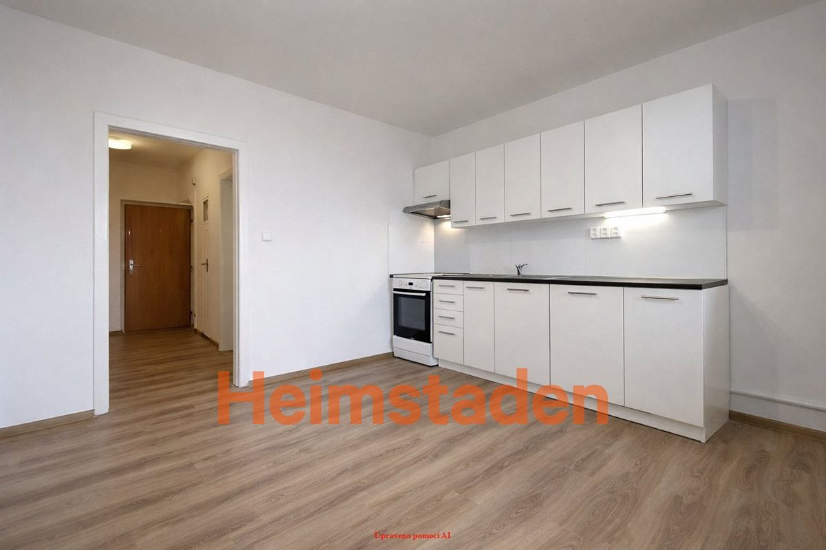 Pronájem bytu 2+1 58 m² – fotografie 4