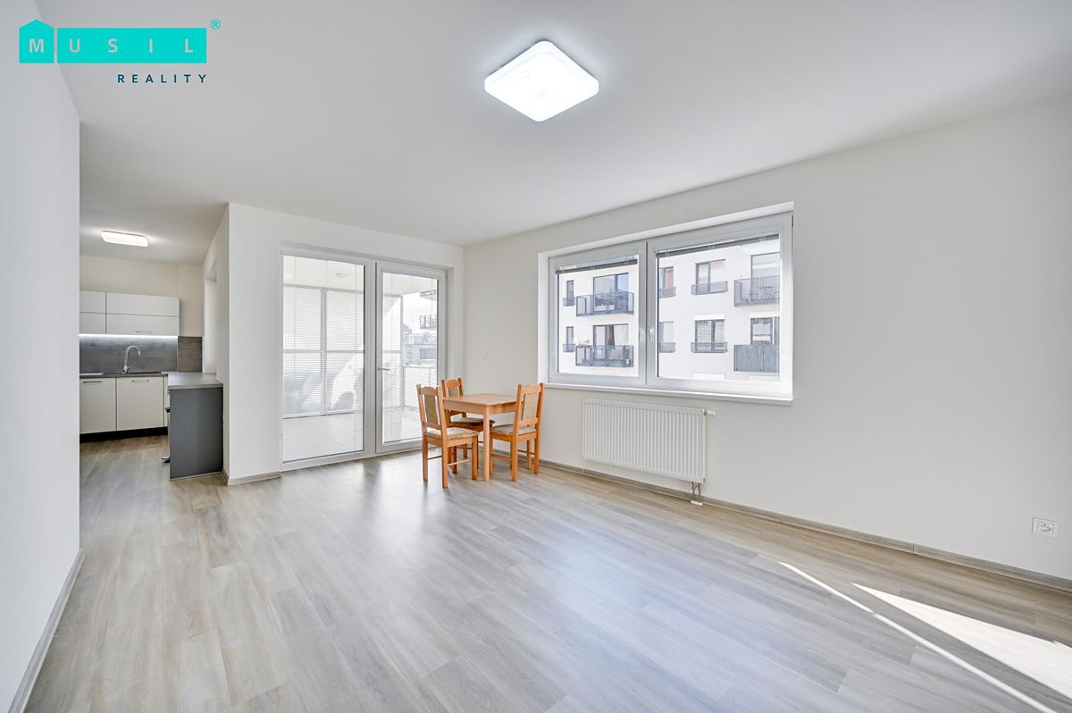 Pronájem bytu 3+kk 74 m² – fotografie 2