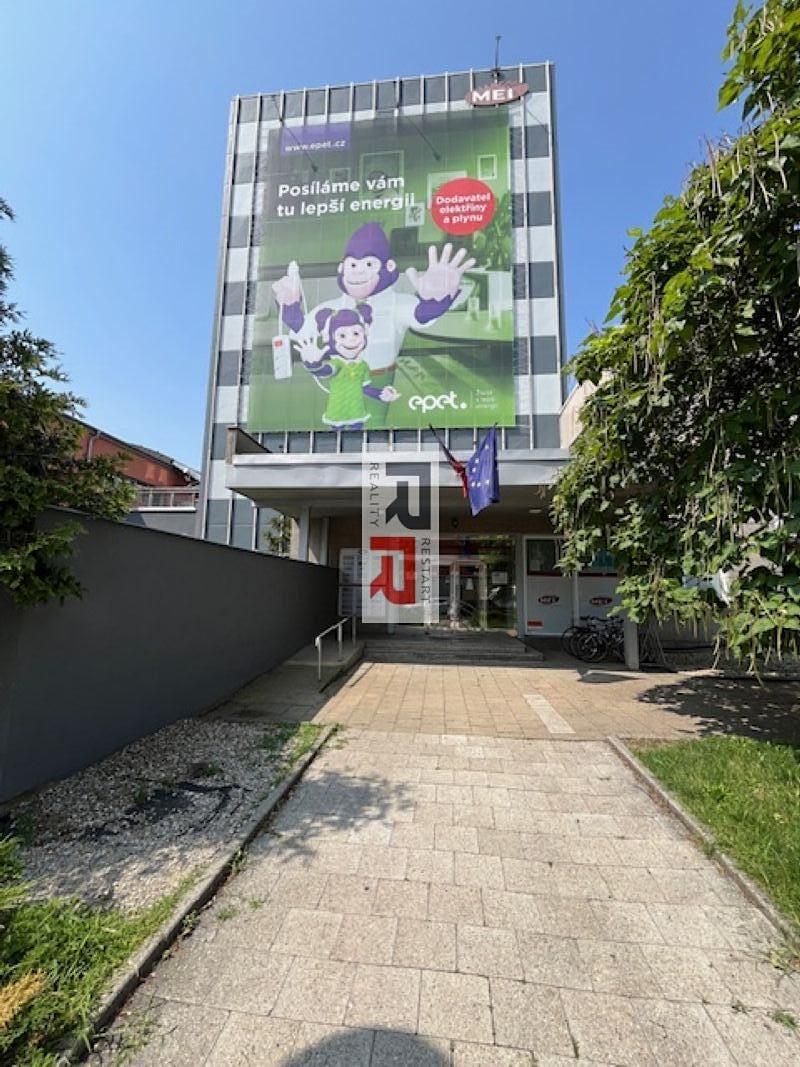 Pronájem kanceláře 106 m²