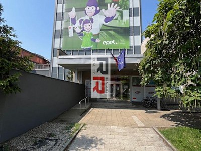 Pronájem kanceláře 106 m²