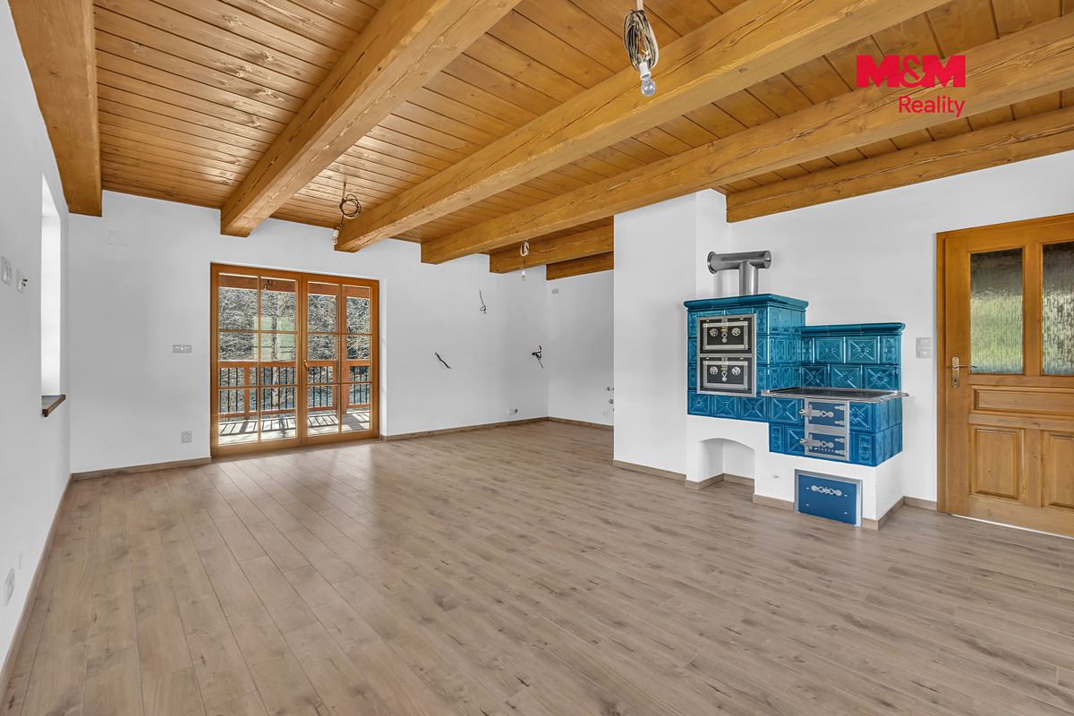 Prodej rodinného domu 173 m², pozemek 2787 m² – fotografie 3