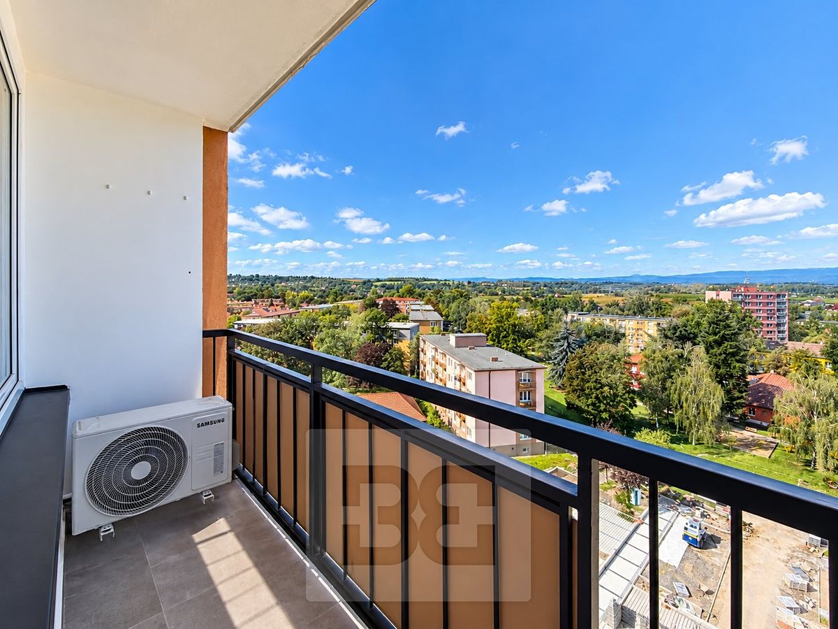 Pronájem bytu 1+1 43 m² – fotografie 2