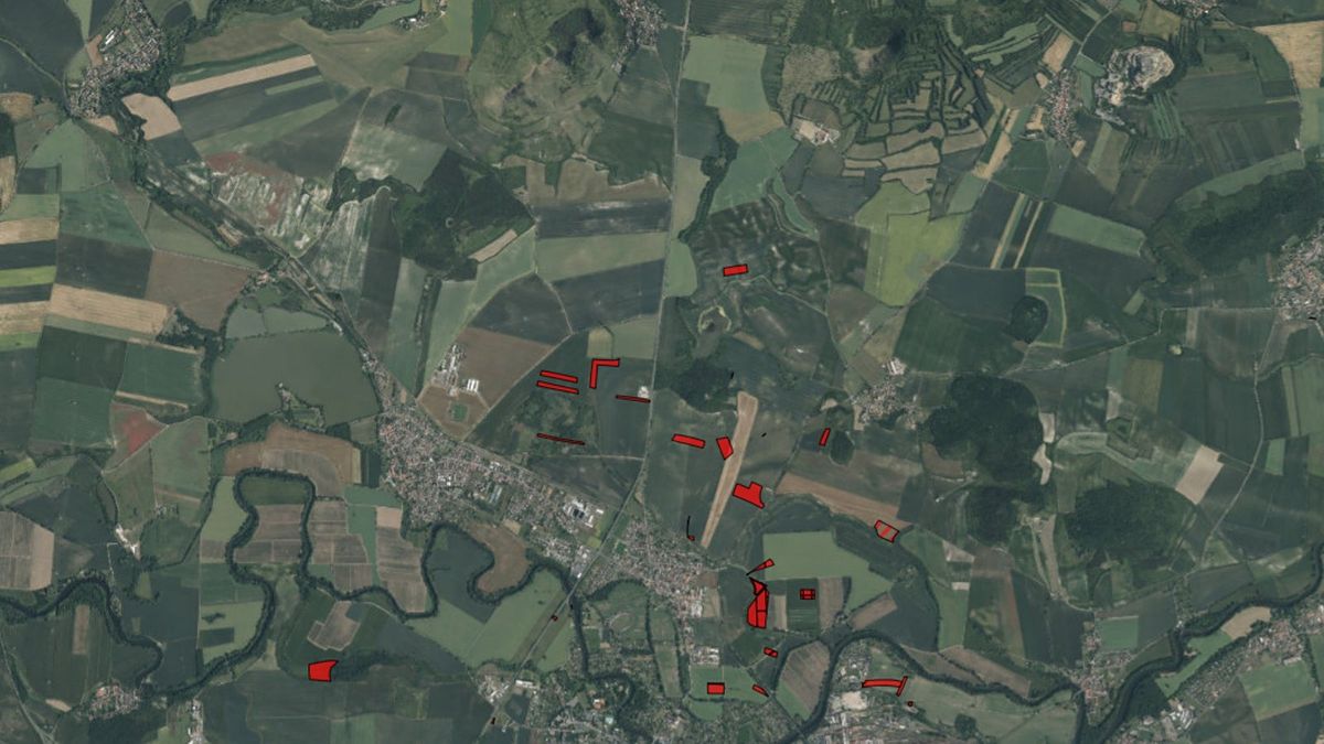 Prodej pole 300000 m² – fotografie 2