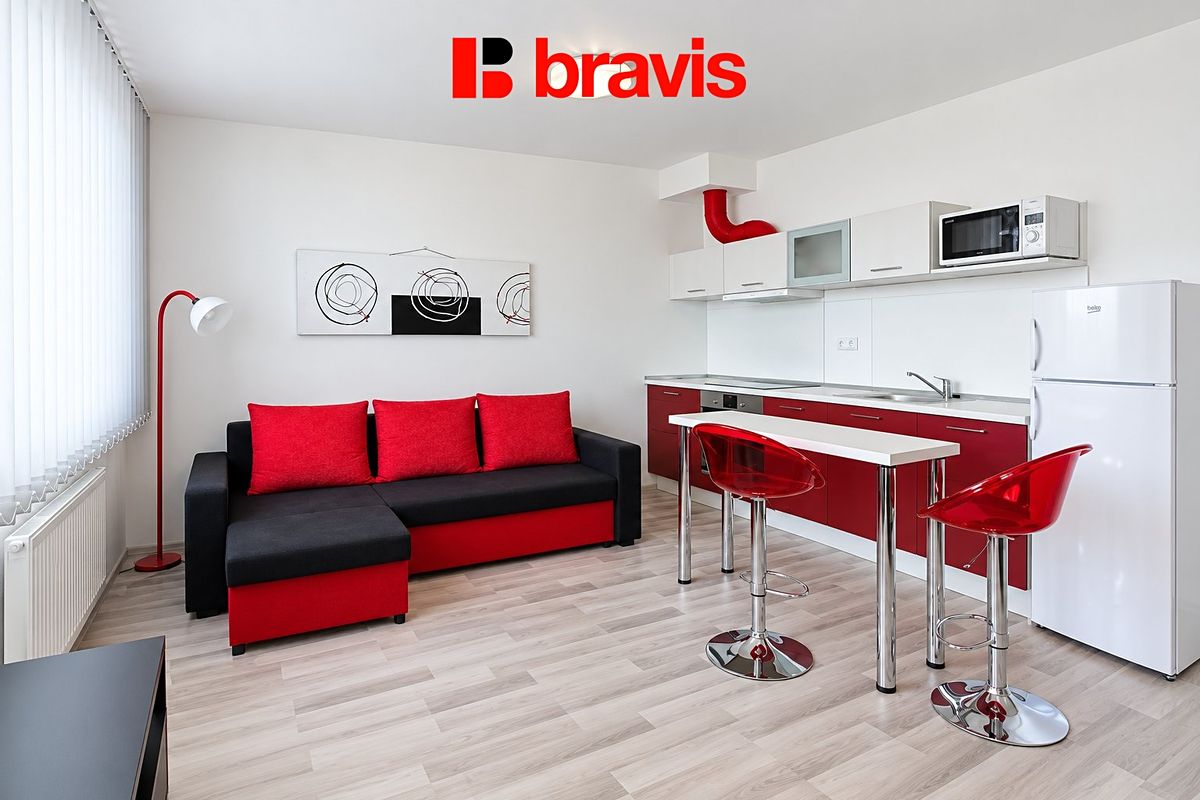 Pronájem bytu 1+kk 30 m²