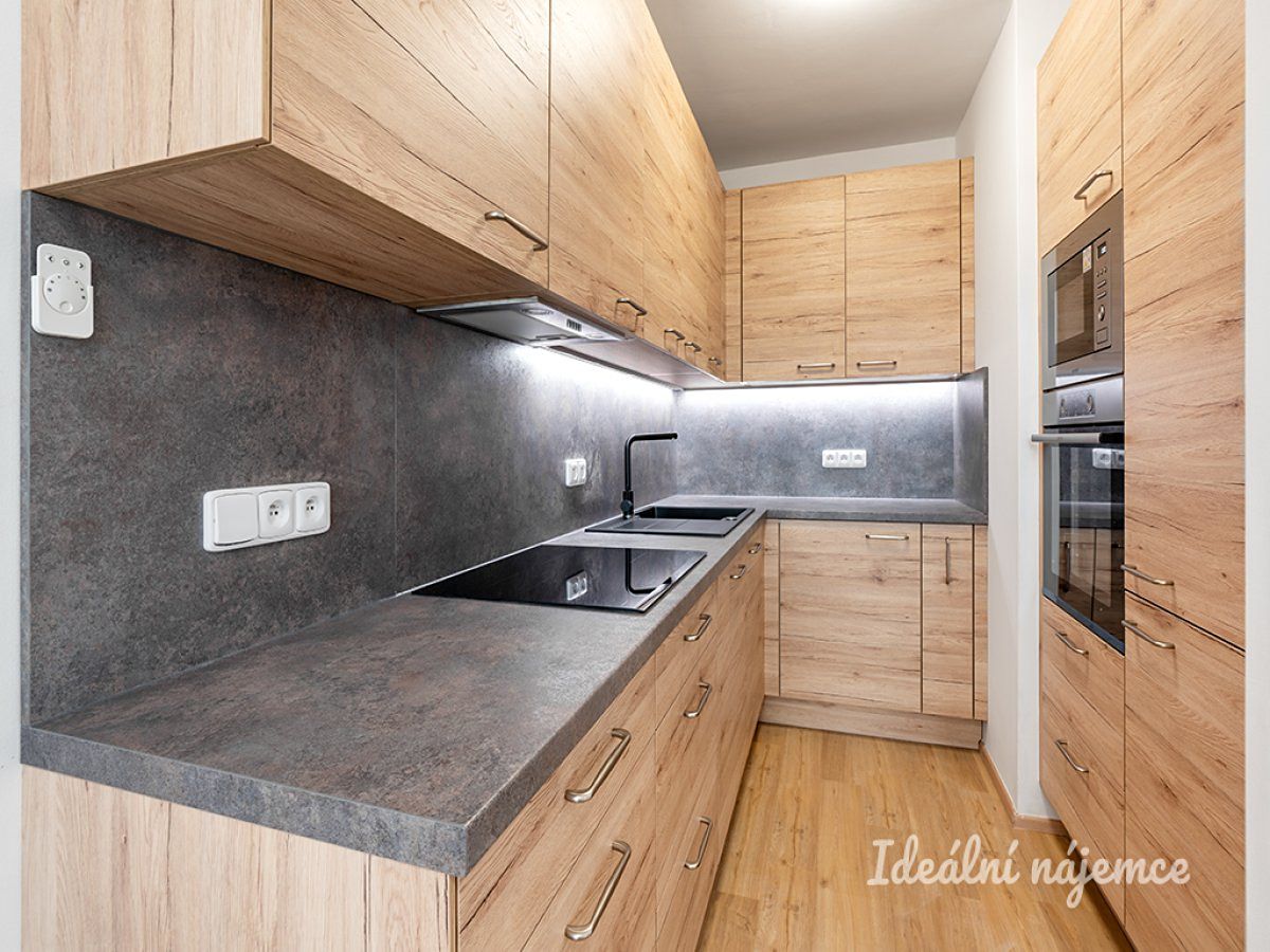 Pronájem bytu 3+1 68 m²