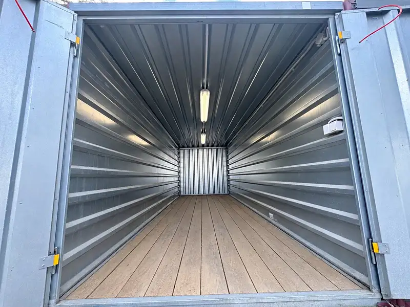 Pronájem skladového prostoru 13 m², Praha – náhled fotky 1