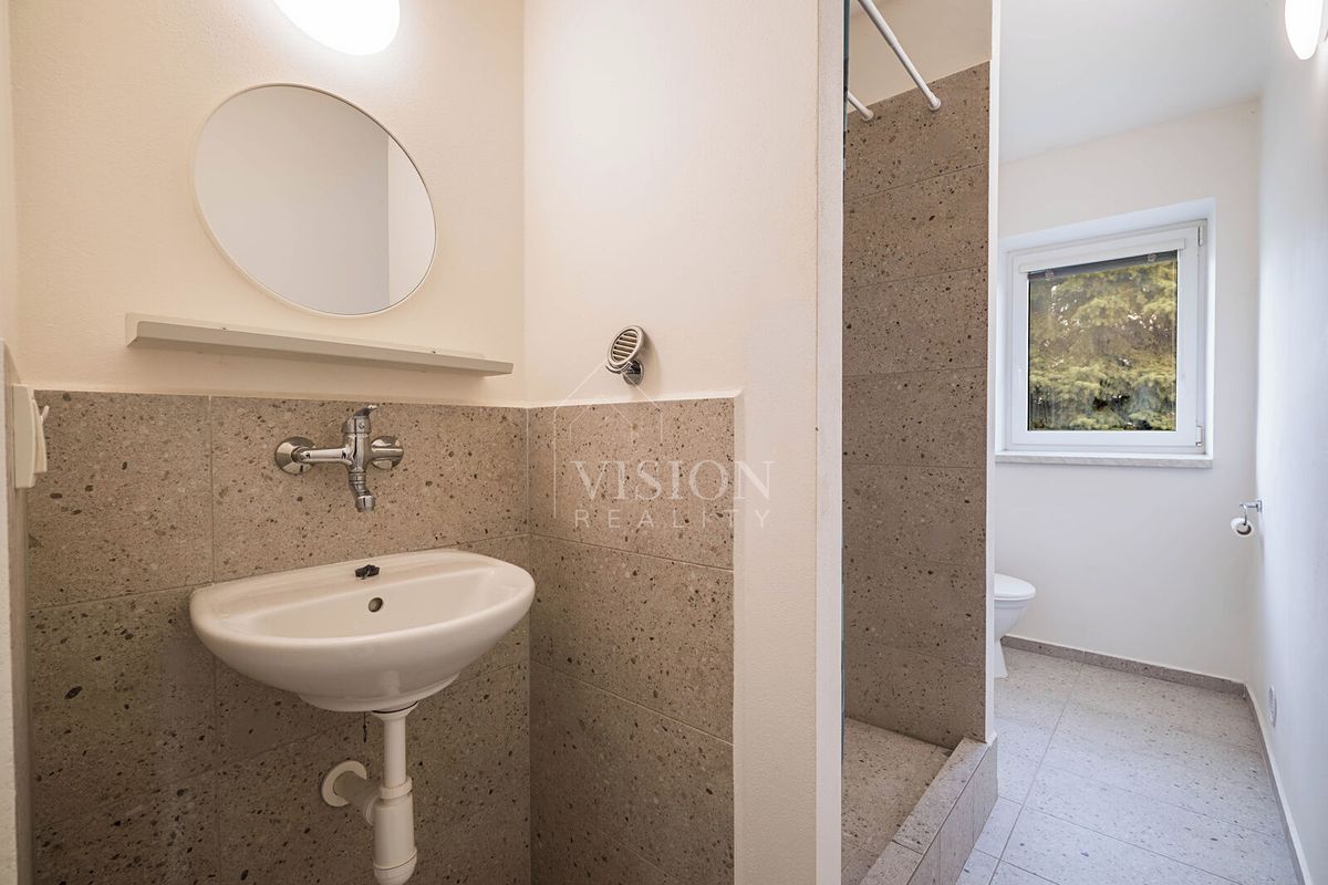 Prodej bytu 1+kk 32 m² – fotografie 5