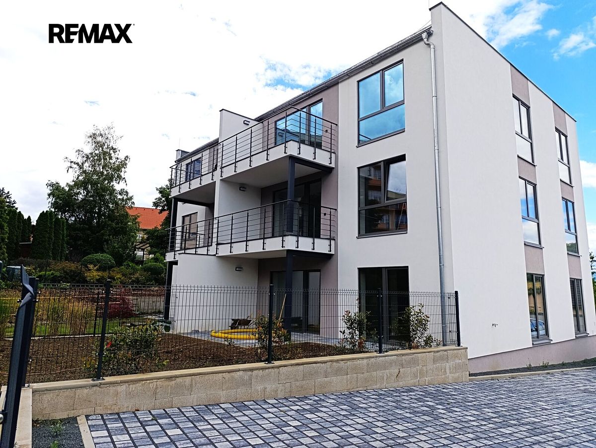Pronájem bytu 3+kk 72 m², Bystřany – fotka 1 z 3