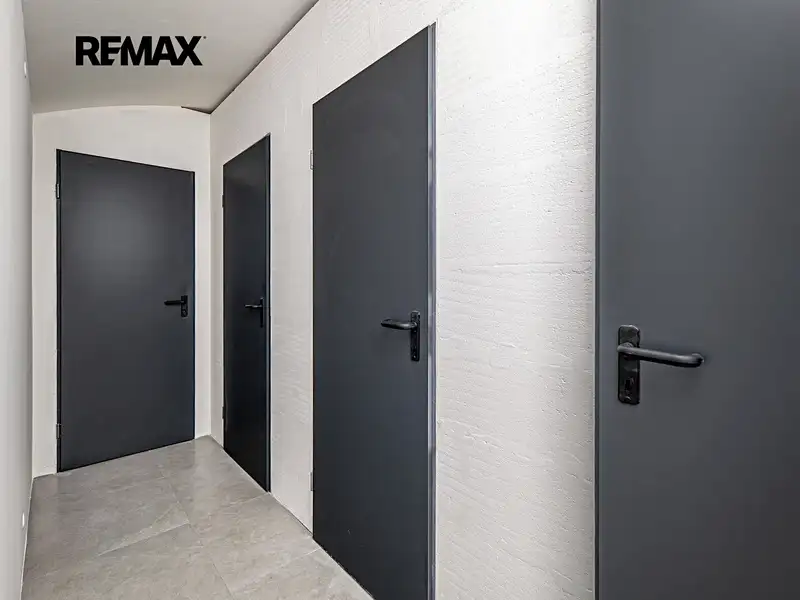 Prodej skladového prostoru 3 m², Praha – náhled fotky 1