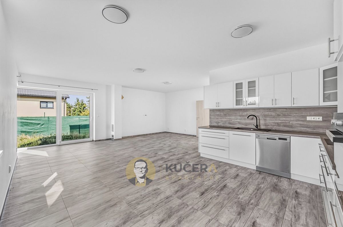 Prodej rodinného domu 124 m², pozemek 235 m² – fotografie 4