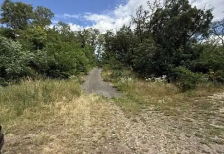 Dražba pozemku 2174 m², Roudnice nad Labem – náhled fotky 2