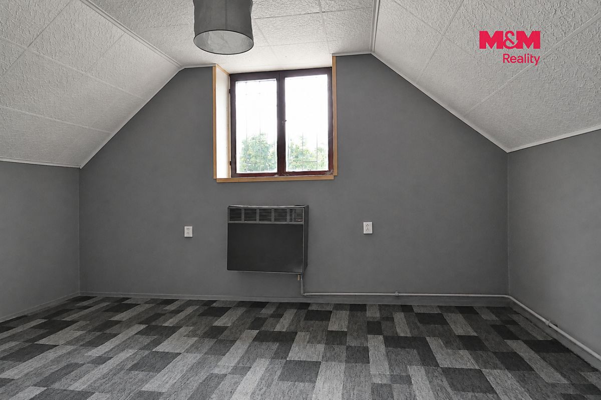 Pronájem bytu 2+1 66 m² – fotografie 3