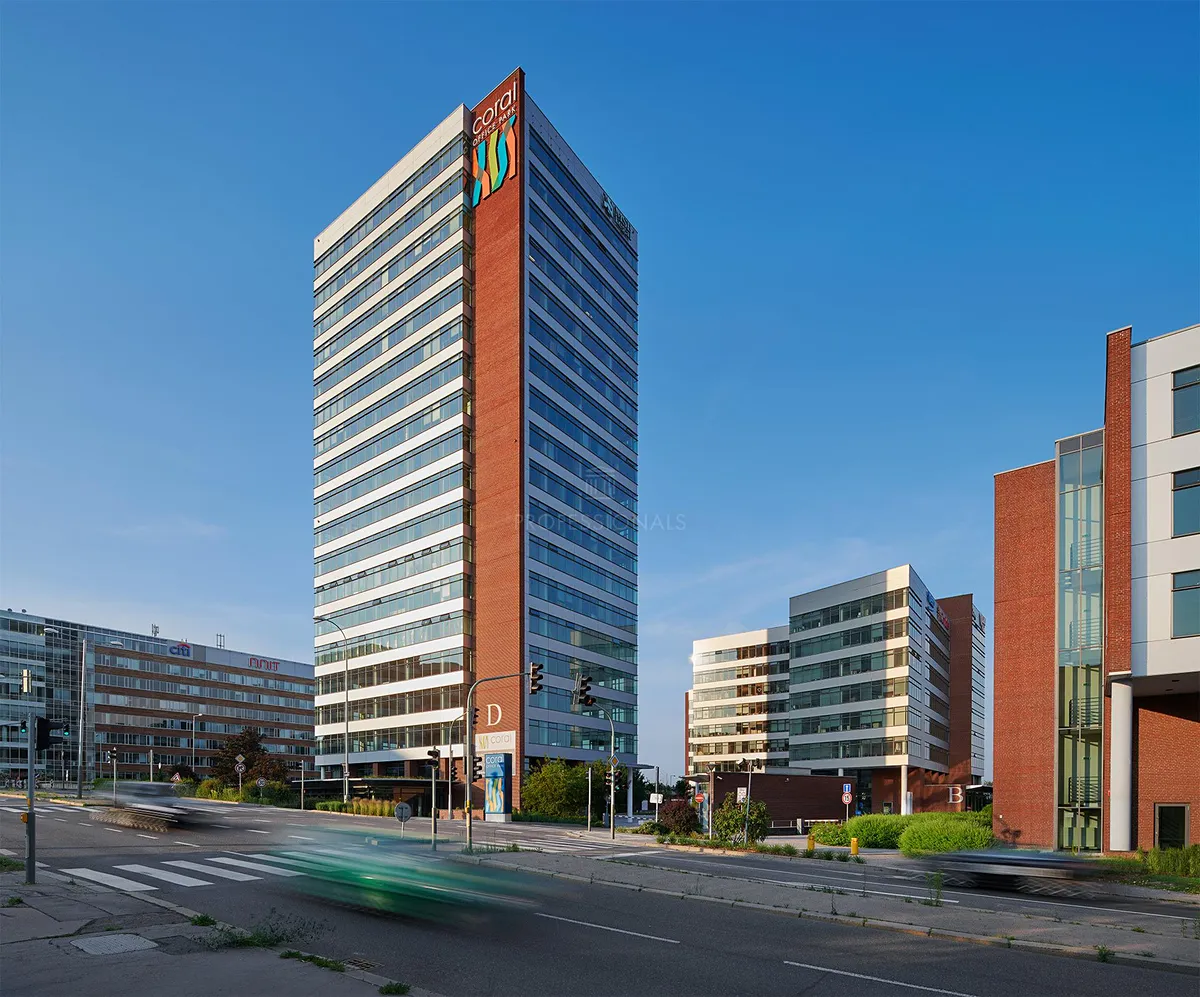 Pronájem kanceláře 444 m²