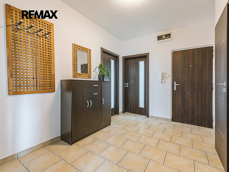 Квартира 4+1 на продаж, 93 м² (8 з 21)