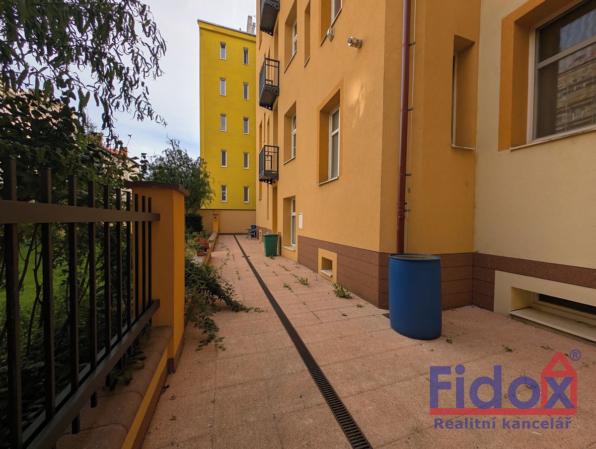 Pronájem bytu 2+kk 55 m² – fotografie 4